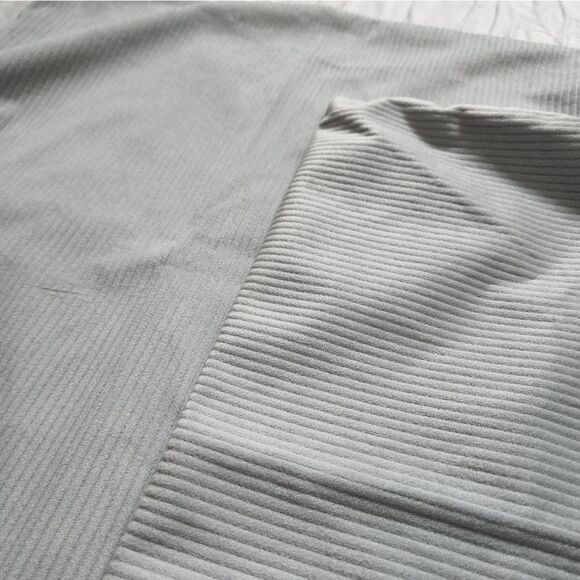 Set of 2 Pale Blue Chenille Ribbed Pillowcase Covers - Picture 2 of 4